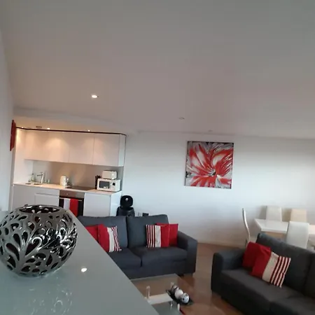Two Bed Modern City Center With Gorgeous Views * Leeds (West Yorkshire)