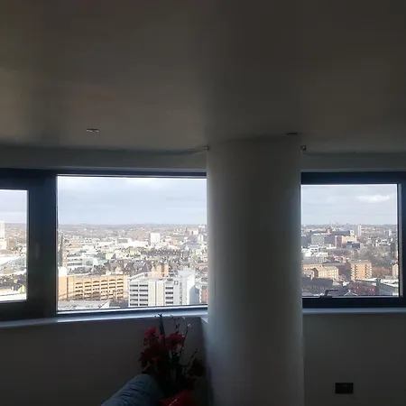 Apartment Two Bed Modern City Center With Gorgeous Views Leeds (West Yorkshire)
